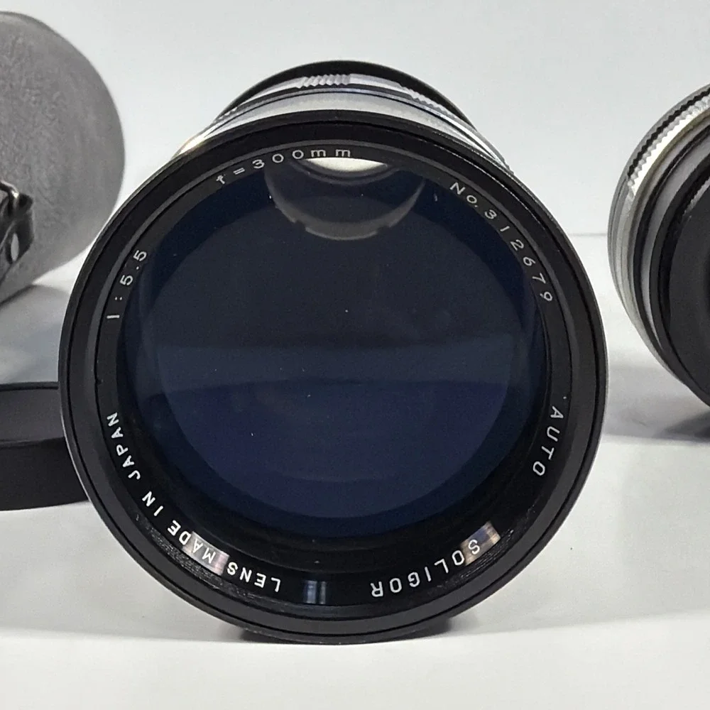 Soligor Auto 300mm f/5.5 Telephoto Lens M42 w/ Adapter & Leather Case